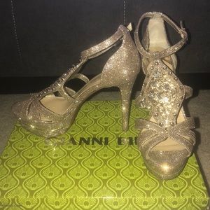 Gianni Bini ICON Gold Fusion heels!